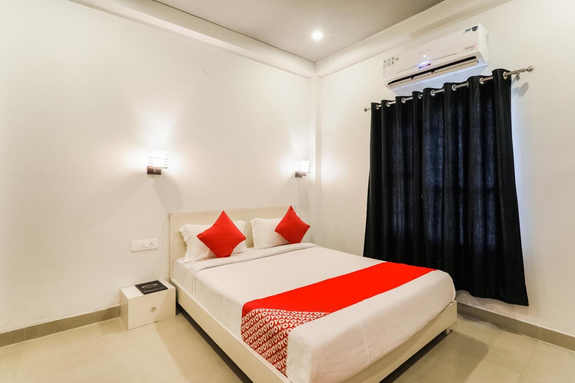 FabHotel SR Inn Chinhat Eksteriør billede